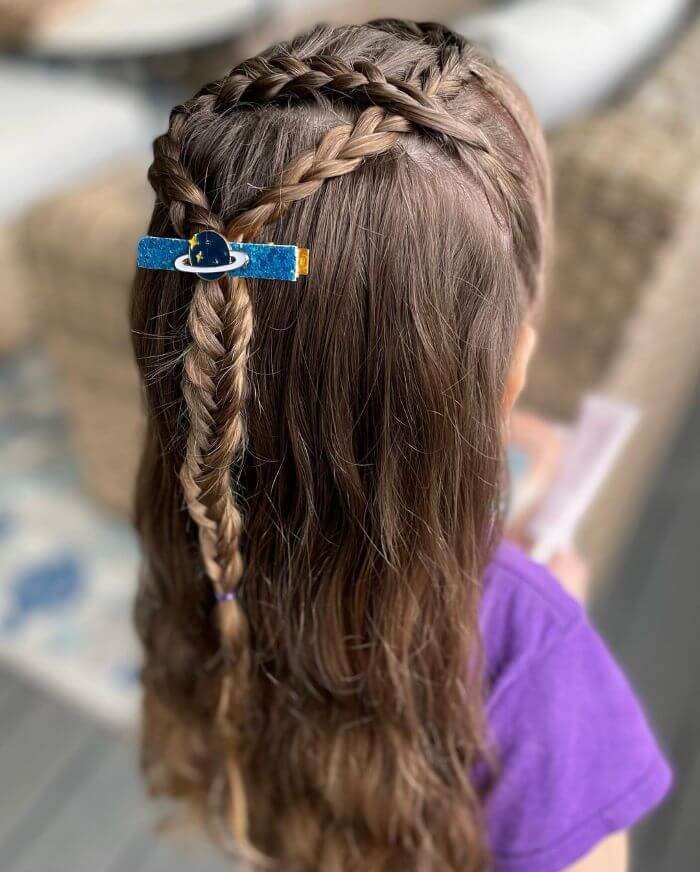 14 Adorable 3-Year-Old Girl Hairstyles 2024 (4) 3-Year-Old Girl