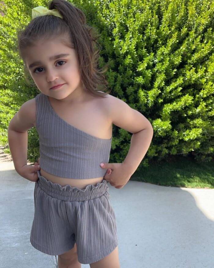 14 Adorable 3-Year-Old Girl Hairstyles 2024 (10) 3-Year-Old Girl